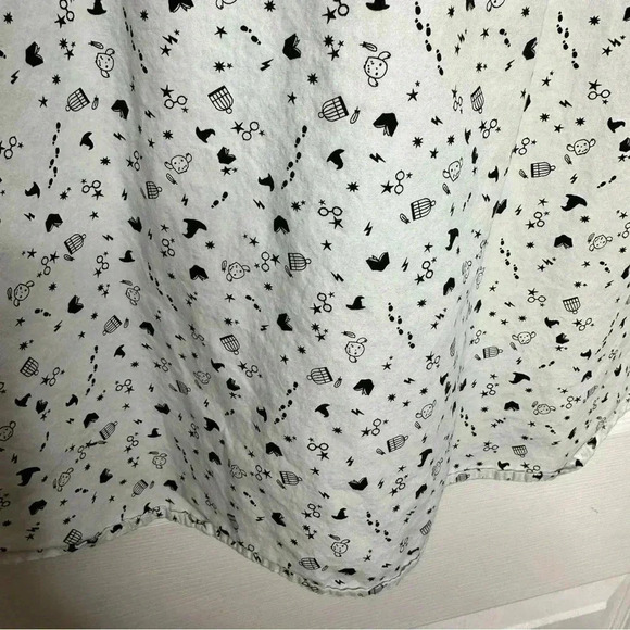 Harry Potter Button Down Casual Short Sleeved Shirt Collared Size XL - Picture 13 of 16